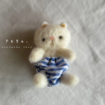 ˙˳⋆ 手のり猫ちゃん (青ストライプパンツの白猫ちゃん)  ˙˳⋆
