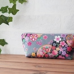 メガネケース（ペンケース・コスメポーチにも）花まつり・黒