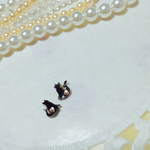 送料無料☆くろねこピアス/ノンホールピアス
