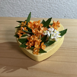 キンモクセイいっぱいハート飾り