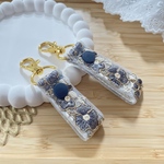 通常サイズ　ミニサイズ　万能ストラップ　インド刺繍リボン　キーホルダー　ストラップホルダー　鍵ホルダー　カチューシャホルダー　ホワイトブルー