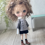 ネオブライスサイズ 制服風ジャケットコーデ