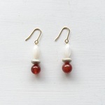 天然石：stone×shell pierce[RED]