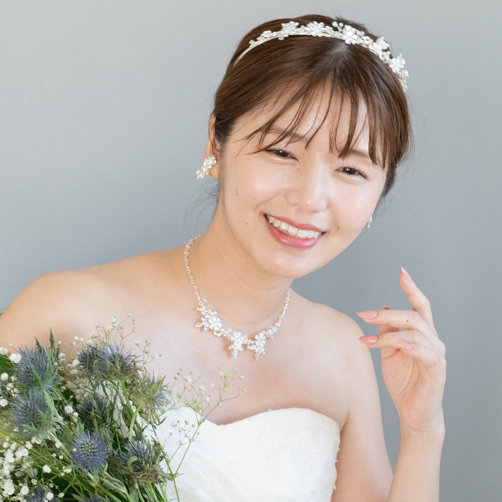 特集掲載】◇送料無料◇ティアラ＆ネックレス＆ピアスor