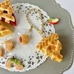 【受注】焼きたて！大きなアップルパイのバッグチャーム