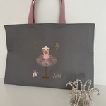 【専用】バレエ刺繍　手提げ　レッスンバッグ　名前オーダーメイド