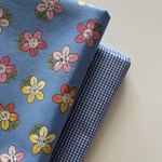 フラワー生地とチェック生地