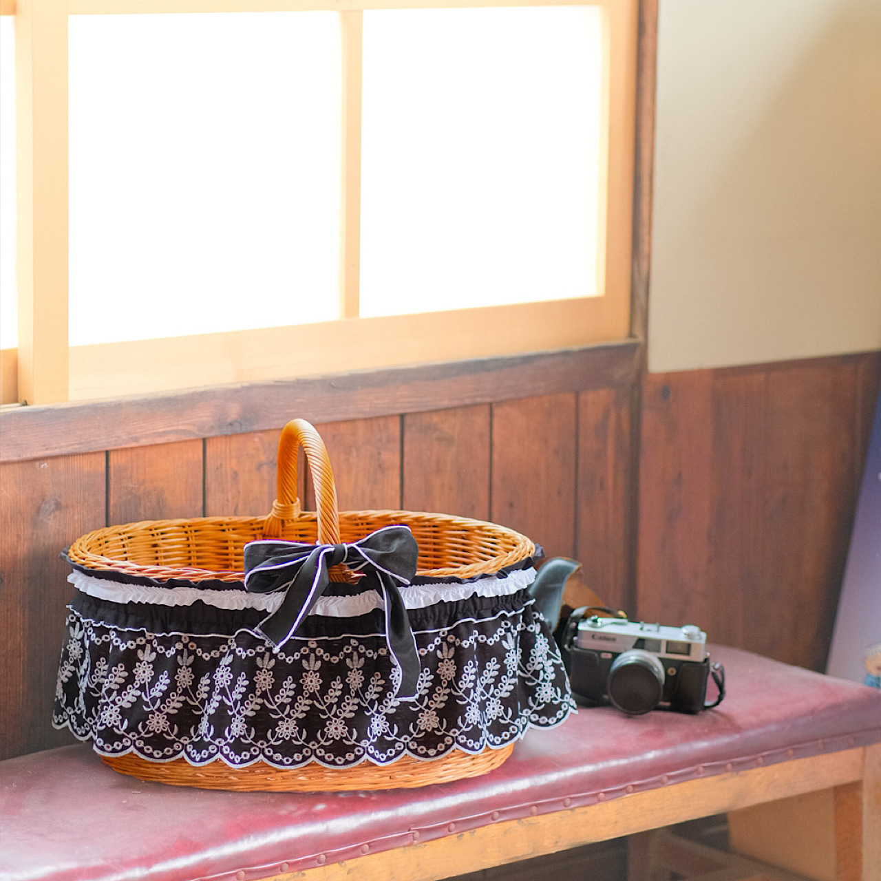 犬 バスケット かごキャリー カゴカバー フラワー刺繍 フリル