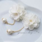 ☆100大きなお花のピアス　優雅に揺れる国産コットンパール