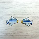 飛行機ピアス