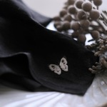 【 Handkerchief 】 紋白蝶の刺繍