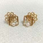[訳あり] 透かしの花とパールのピアス