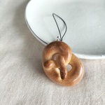 本物パン♡プレッツェルのストラップ