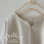 全6着「受注生産」別売りでお揃いブローチも/合皮のような大人のカットソー・ゆったりフレアーシルエット・アイボリー