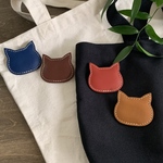 【本革】ねこのブローチ