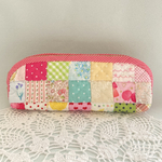 四角つなぎのペンケース