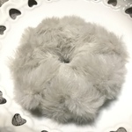 💓sale300円💓シルバーグレーファー❤︎プレーンシュシュ✨
