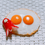【NEW】双子目玉焼きタコさんウインナー🐙マグネット