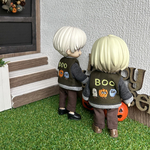ハロウィン刺繍のジャンパー(グレーボタン)