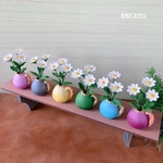 💜粘土の花〓カラフルころりん♪キュートな白い小花たち＊手のひらサイズ🌱【約7.5㎝】🩵【麻布付】各1点