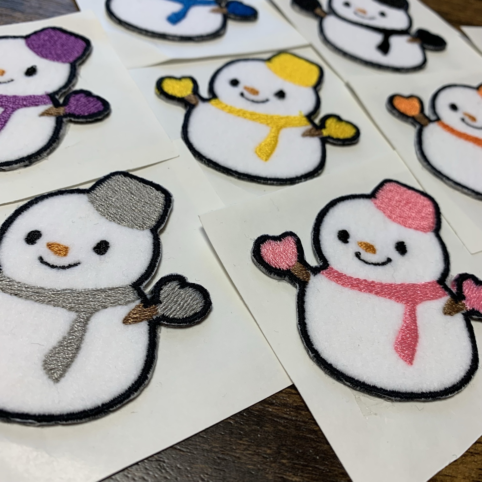 9枚セット Snowman スノーマン ワッペン アイロン シール両用 刺繍 