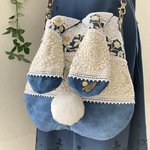 【全面インド刺繍RIBON】革調ブルー・ホワイトリボン【大うさぎポシェット】