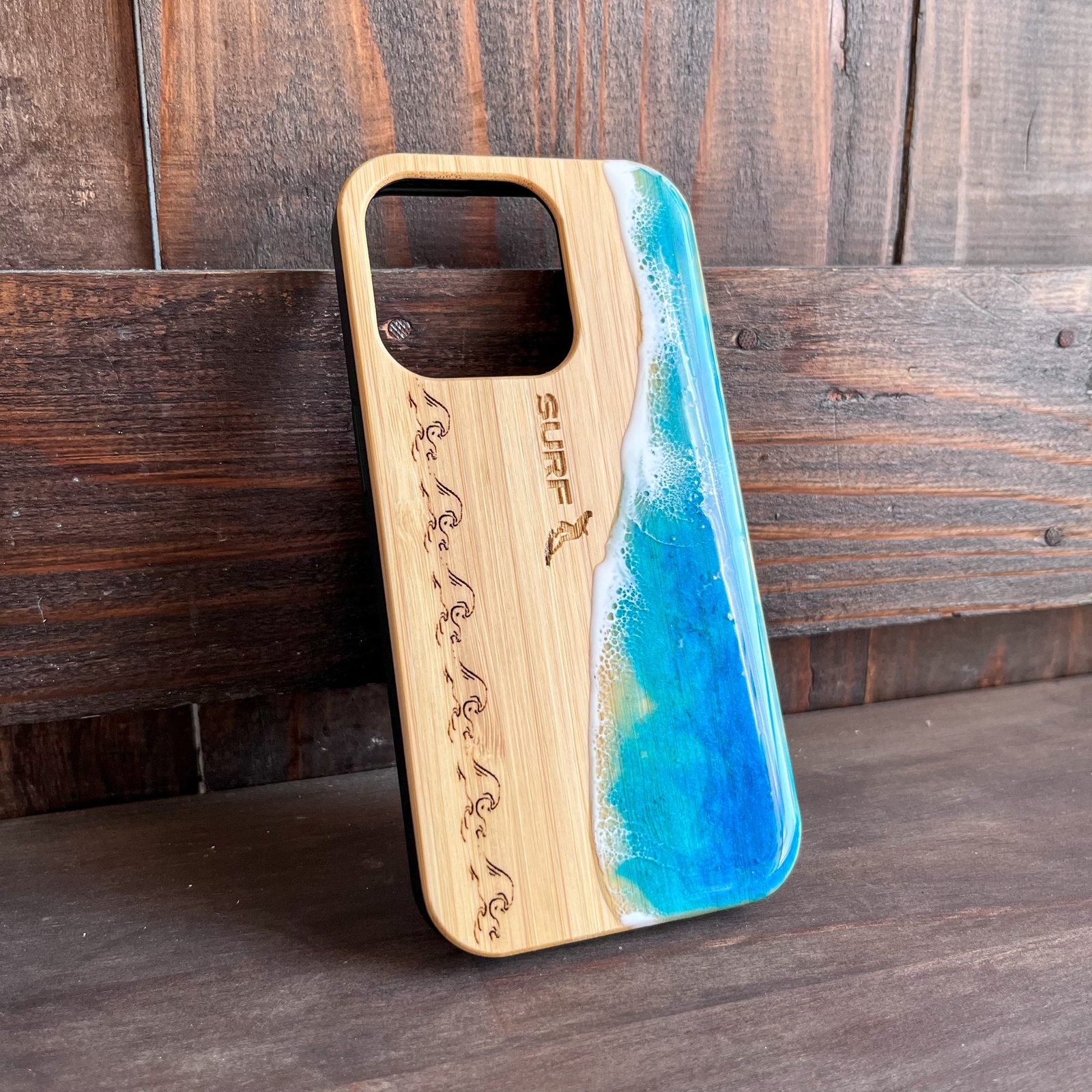 ⭐️SURF × オーシャンアート iPhone15 Proケース⭐️ 5,070円