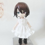 ホワイトワンピース刺繍風プリント柄【オビツ11/10cmサイズ】