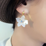 コットンパールとお花のピアス