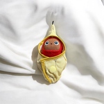 【能登復興募金】ぬいぐるみチャーム用おくるみ　刺繍蝶々がゆーらゆら　きいろ