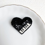 ハートピアノ ビーズ刺繍　ヘアゴム/ブローチ