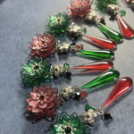 芳月下美人 RED×GREEN♥️💚 揺れる ピアス イヤリング