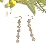 淡水パールが揺れるピアス／イヤリング　　　　　