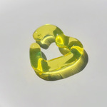 HEART earcuff ( 檸檬色 ) // イヤーカフ レジン