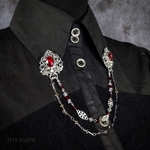 【Aversio a sacra】2連チェーンレッドビジューシルバータックピン