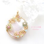 白蝶貝ペンダント（ワイヤージュエリー☆ワイヤーアクセサリー☆ワイヤーラッピング天然石ネックレス☆KuthumistyleⓇ☆クツミスタイル）