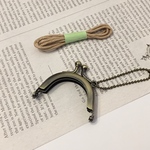 【在庫整理】【がま口】【1個】口金　丸型　ボールチェーン付き　アンティークゴールド　5×4.5cm