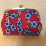 北欧風花柄のシンプルがま口ポーチ