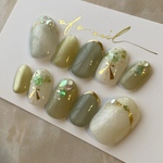 green shell flower bouquet nail グリーンカラーのシェルブーケネイル