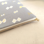 【オーダー品】ぺたんこポーチ・グレーリボン