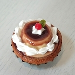 プリンタルト(ミニチュアスイーツ・マグネット)