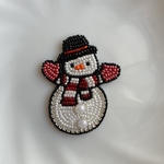 雪だるま　ブローチ　ビーズ刺繍
