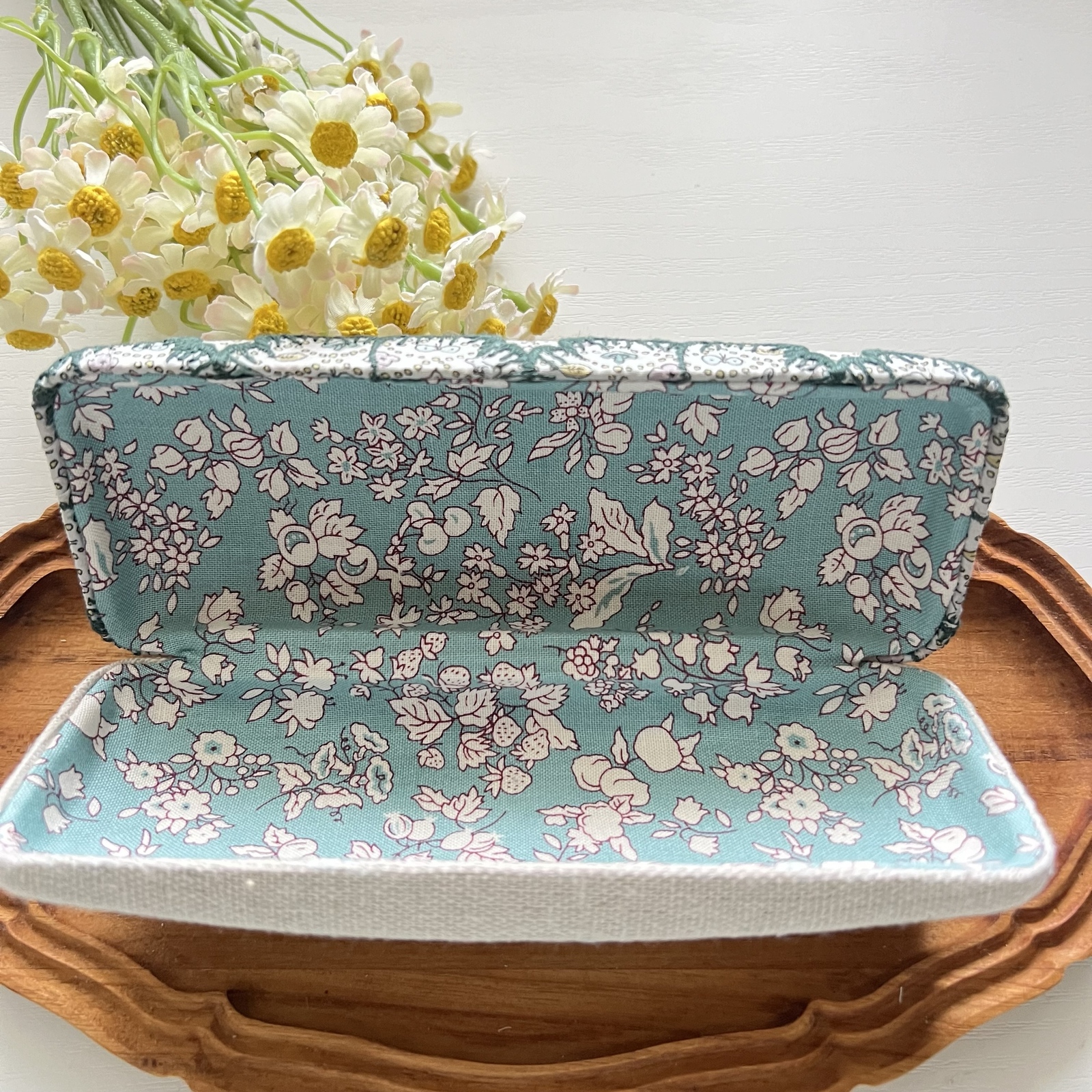 内布が選べる⑅︎◡̈︎*】ミナペルホネン anemone ×リバティ メガネ