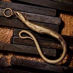 カナヘビ　トカゲ　爬虫類　キーリング　バックチャーム