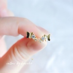 新作　シンプル　2カラー　お洒落　大人女子　繊細　上品　人気　流れる　バタフライ　デザイン　18K　18kgp　プチ　ピアス　