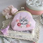 ＊手刺繍がま口コインケース＊猫さん