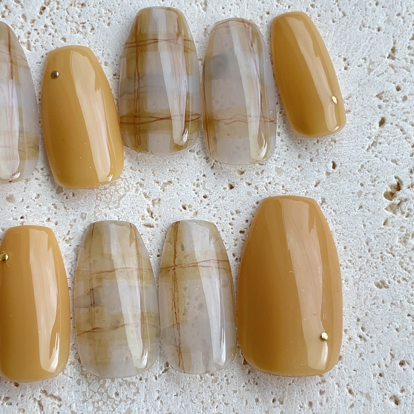 yellow nuance check イエロー ネイルチップ ニュアンス チェック 秋 