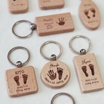 送料込⧉片面⧉命名書キーホルダー　手形足形刻印