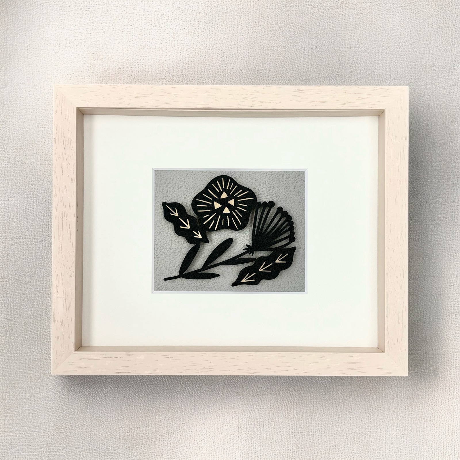額装切り絵『月下の花』