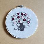 りり様専用　刺繍フレーム　秋桜